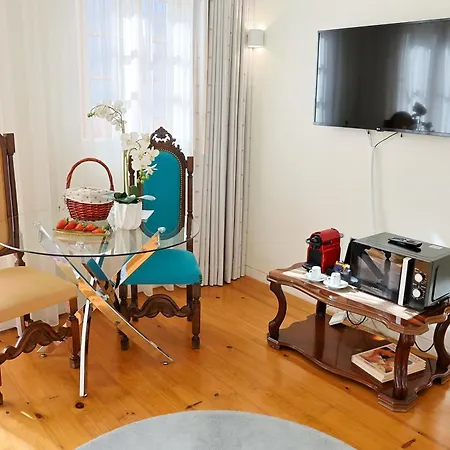 Ξενοδοχείο με διαμερίσματα Tm Luxury 4*