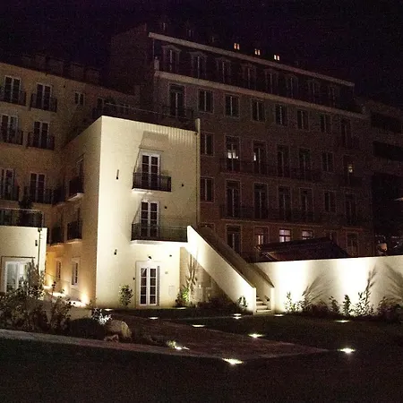 Tm Luxury ליסבון