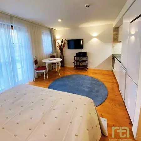 Tm Luxury ליסבון